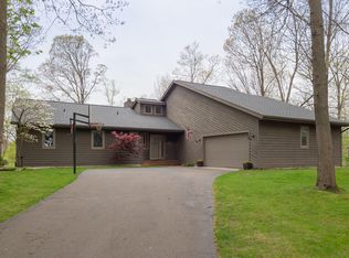 16094 Prairie Ronde Rd, Schoolcraft, MI 49087