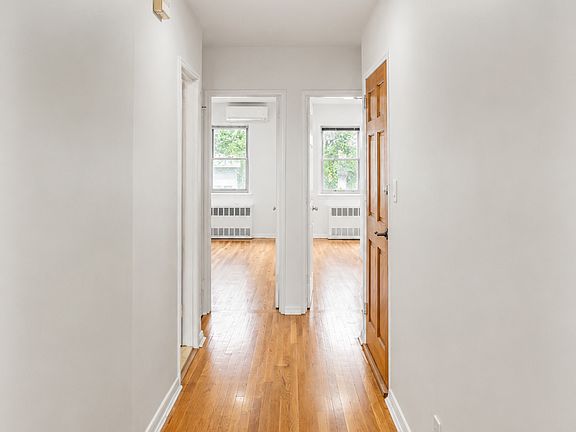 3rd image of 25-32 48th St Floor 2