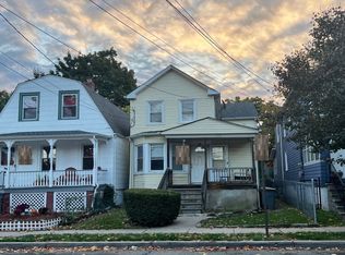 576 Langdon St, Orange, NJ 07050