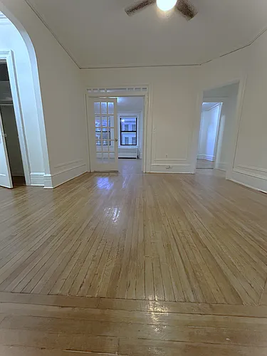 124 W 72nd St #4C Photo 1
