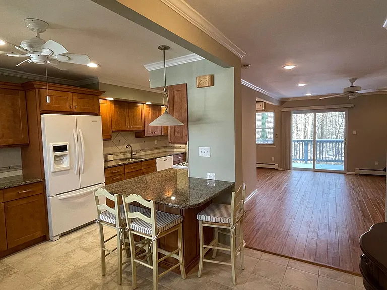 36 Coachlight Dr #36 — Photo 7