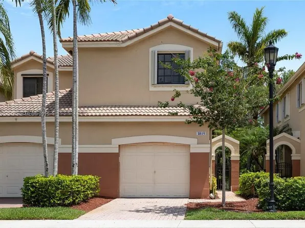 3815 Pond Apple Dr, Fort Lauderdale, FL 33332