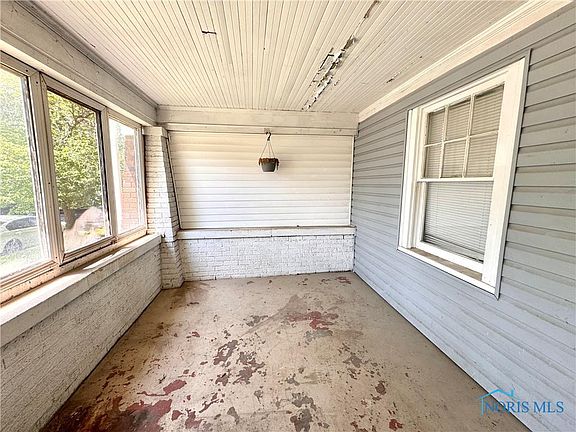 5th image of 1408 Walbridge Ave
