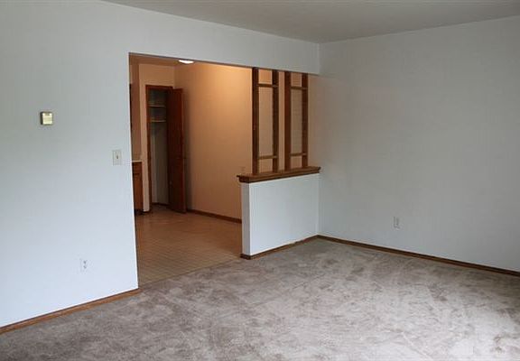 Upper  kitchen