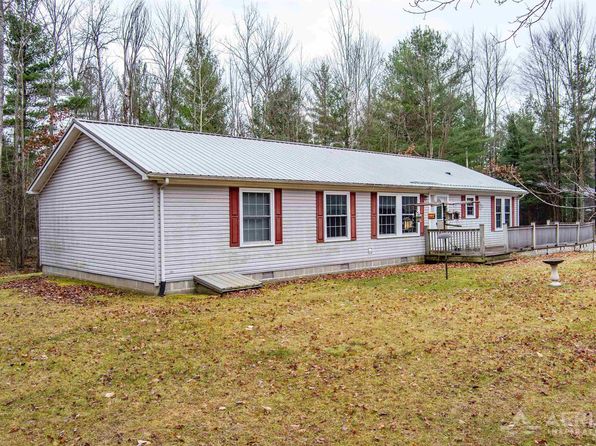 6130 Maple Ridge Rd, Alger, MI 48610