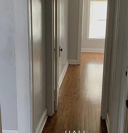 5th image of 10630 S Avenue A Floor 2