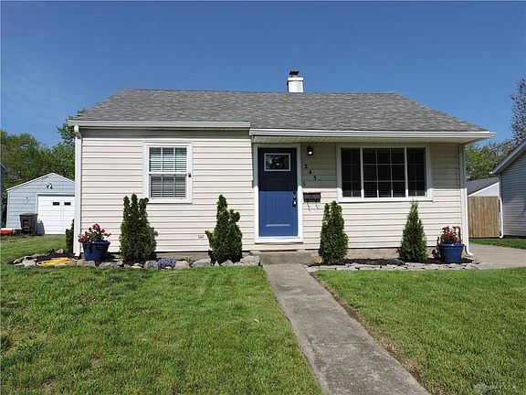 5th image of 245 W Circle Dr