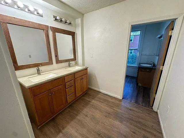 133 S Cottage St — Photo 16
