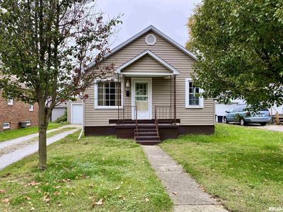 240 Thompson Ct, Canton, IL, 61520