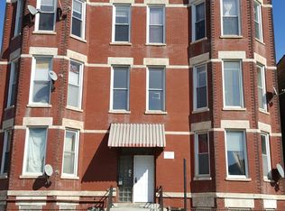 3721 S Honore St #2, Chicago, IL 60609