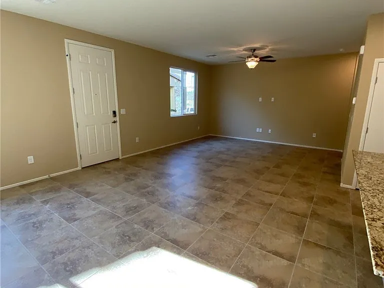 7312 Halo Falls St — Photo 8