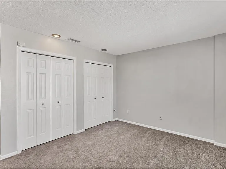 120 Sands Point Dr — Photo 28