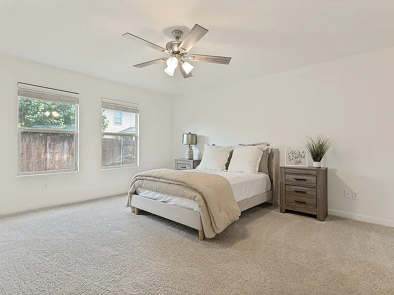 8828 Valley River Dr — Photo 9
