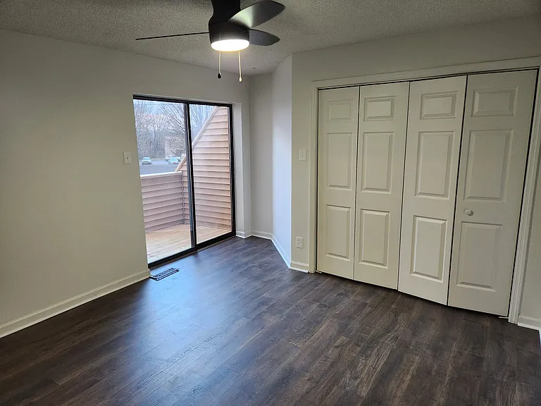 432 Olympia Dr — Photo 10