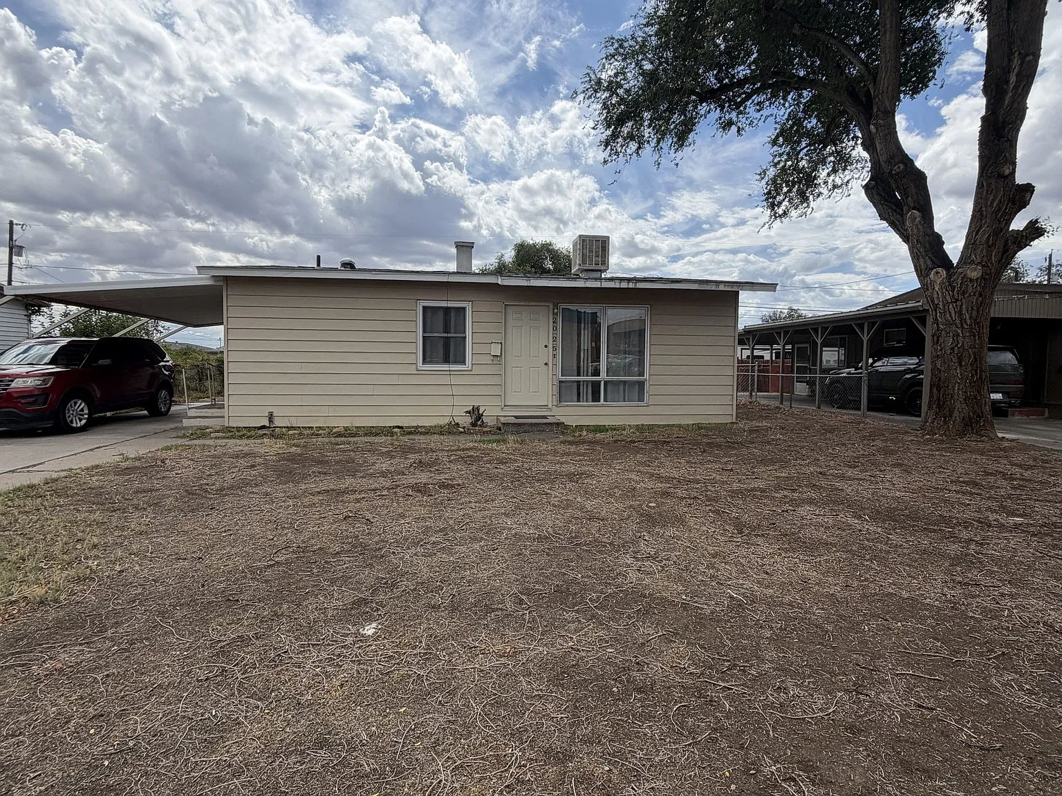 2025 Grand Avenue - 1 — Photo 3