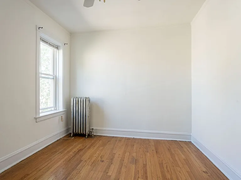 4329 N Francisco Ave #3 — Photo 8