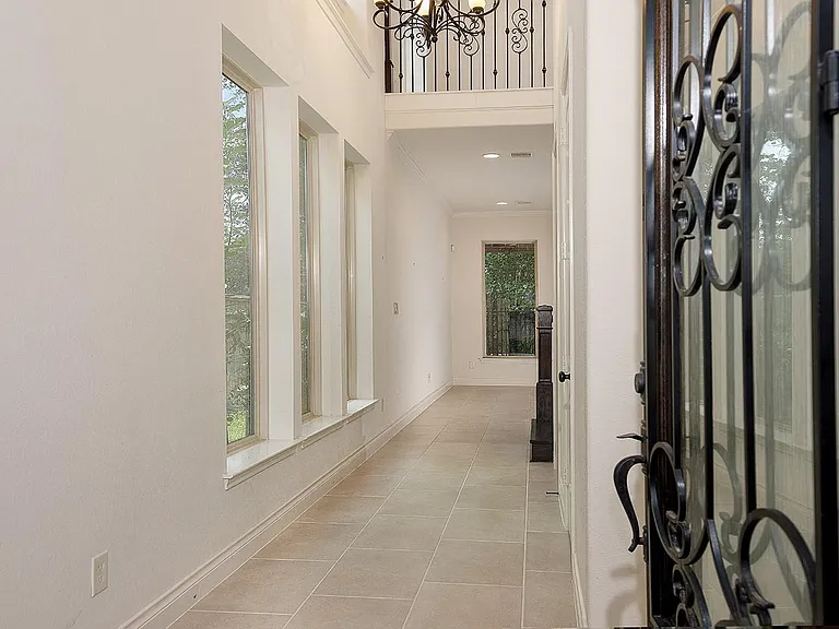 34 Daffodil Meadow Pl — Photo 3