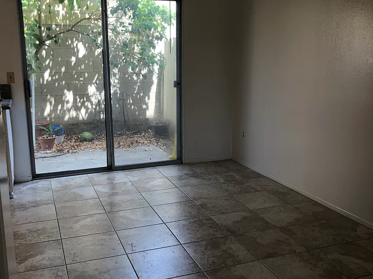 3574 W Christine Cir #3 — Photo 5