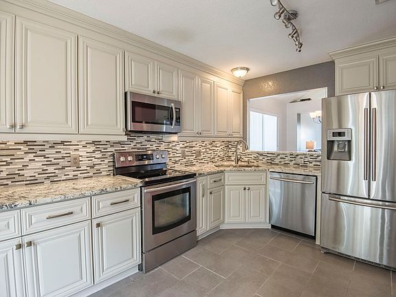 5th image of 3136 Kildeer Ct