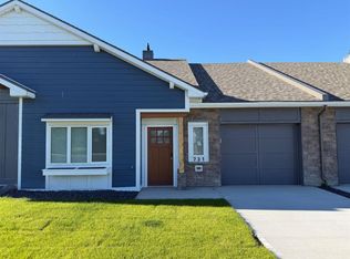 731 S 7th Ave W, Cardston, AB T0K0K0