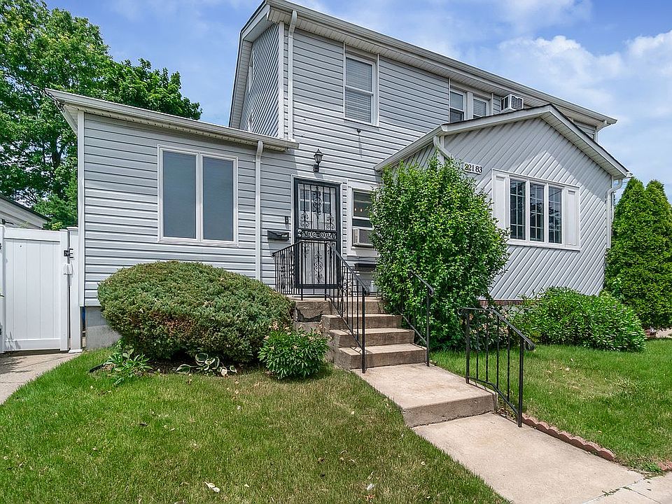 1st image of 22183 91st Ave