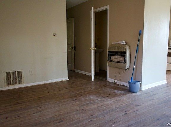 4th image of 4317 Meredith St