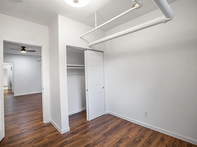 7812 Hudson Ave #1-B — Photo 18