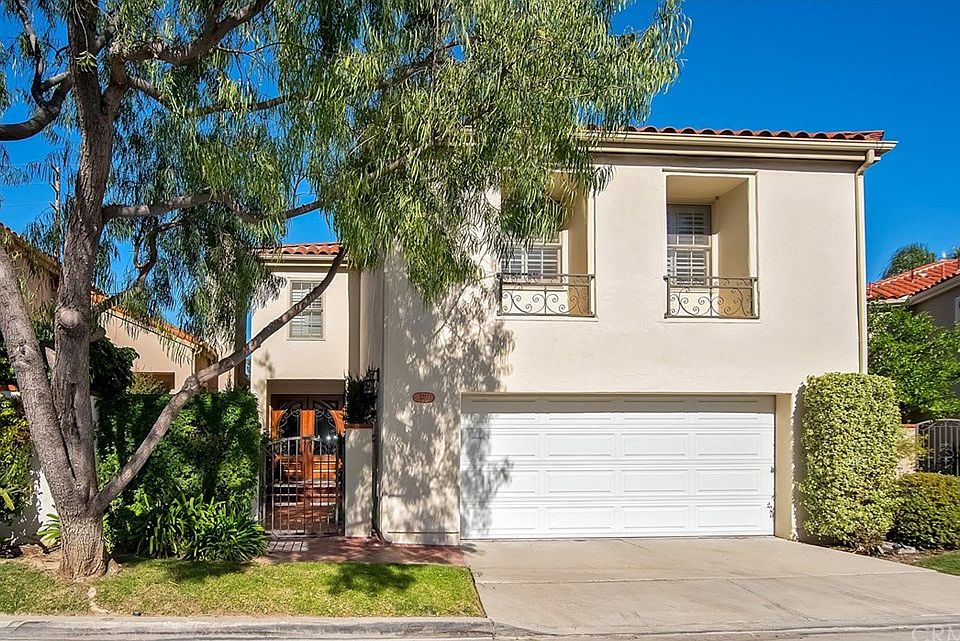 1st image of 5751 Avenida Estoril
