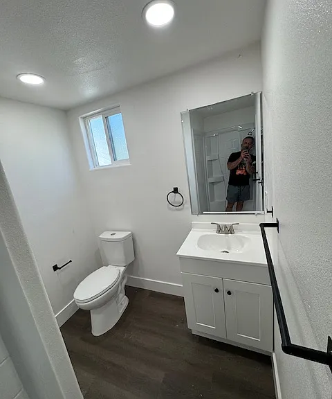 720 Brighton Ave #9 — Photo 7