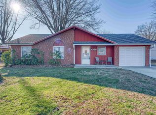 1831 Chickasaw Dr, Evansville, IN 47715