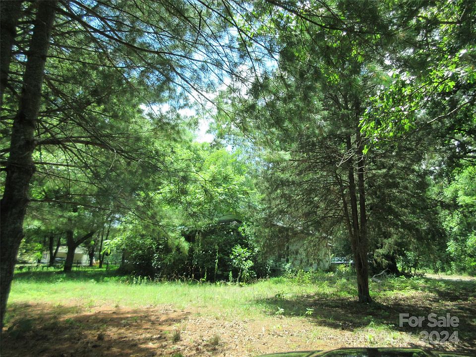 2nd image of 280 Oak Grove Church Rd