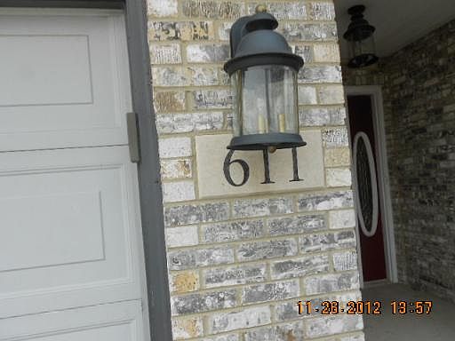 2nd image of 611 S Wellington Pkwy