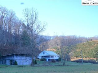 179 Old Helton School Rd, Lansing, NC 28643