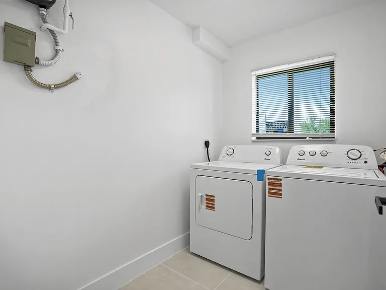 5819 NW 30th Ave #5819 — Photo 23