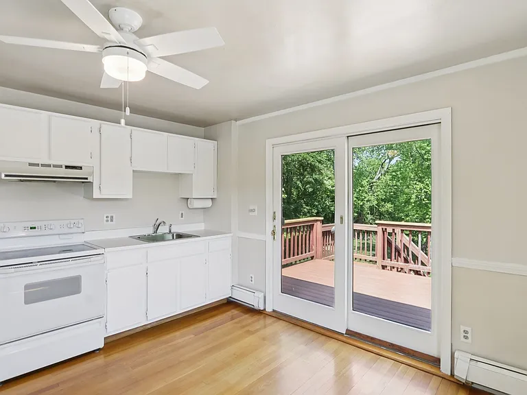 3 Lynnfield St #2 — Photo 9