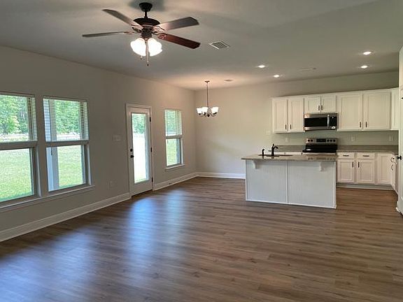 4th image of 5611 Maggie Rose Cir