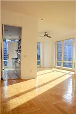 Sold by R New York | media 17