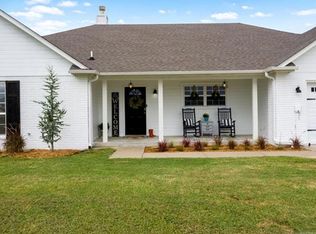 2337 E Fairfield Ct, Oologah, OK 74053