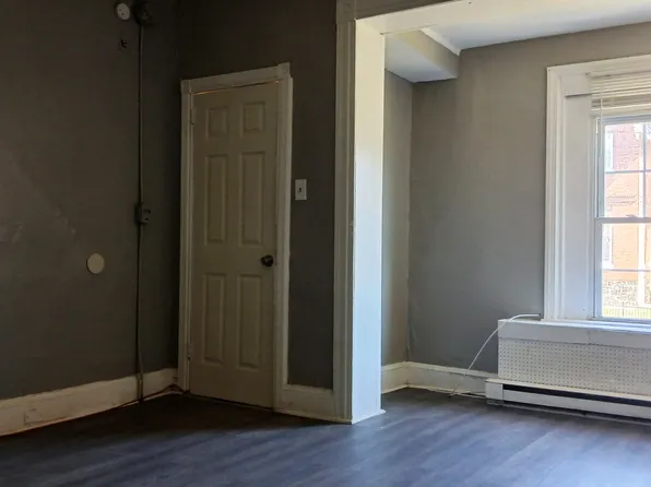 4637 Leiper St, Philadelphia, PA