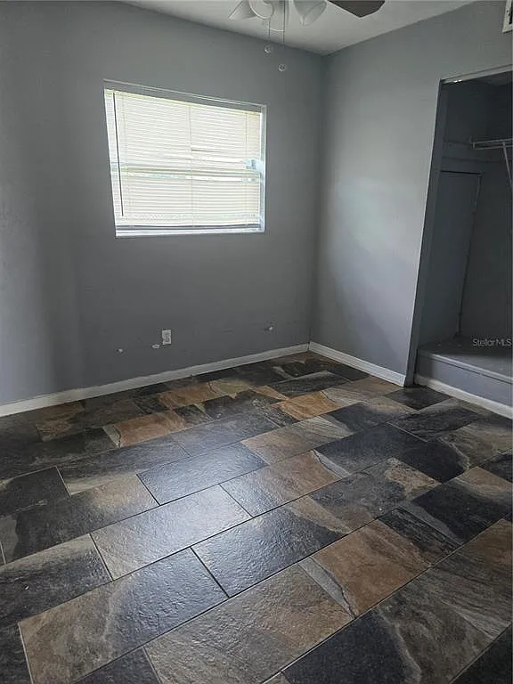3 bed, 2.0 bath, 1650 sqft, $2,450 — Photo 2