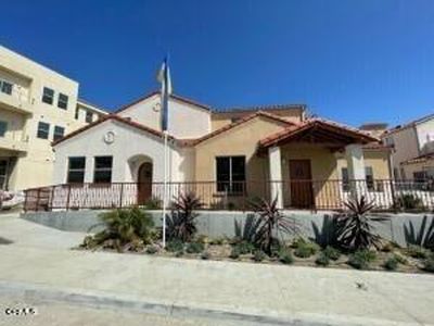 44 Coronado St #208, Ventura, CA, 93001