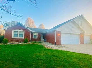5930 W Countryside Dr, New Palestine, IN 46163