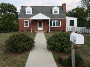 1508 Middlecrest Dr, Glenshaw, PA 15116