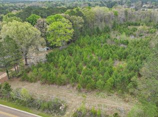 7298 Terry Rd, Terry, MS 39170