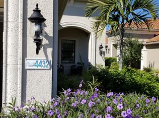 4432 Waterscape Ln, Fort Myers, FL 33966