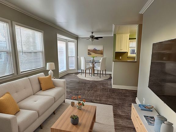 Living Room / Dining Room