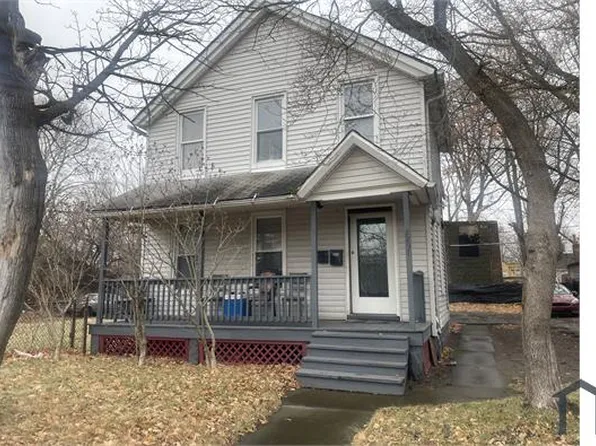 2297 E 90th St #1, Cleveland, OH 44106