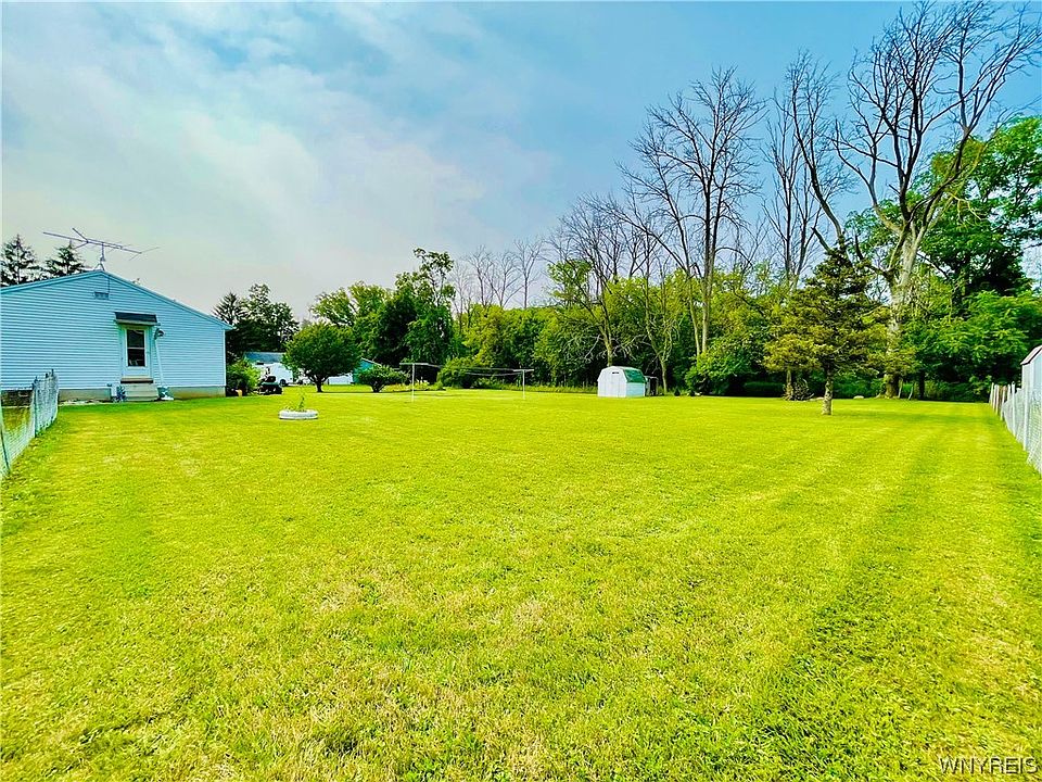 8533 East Ave, Gasport, NY 14067 Zillow