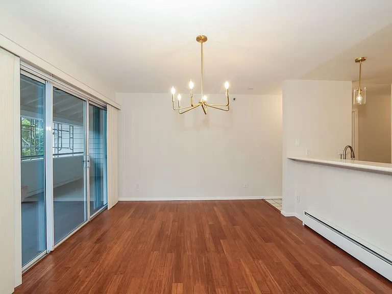 1207 Melville Sq #212 — Photo 6