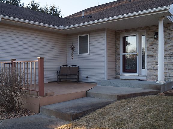 2nd image of 1097 217th Ln NE
